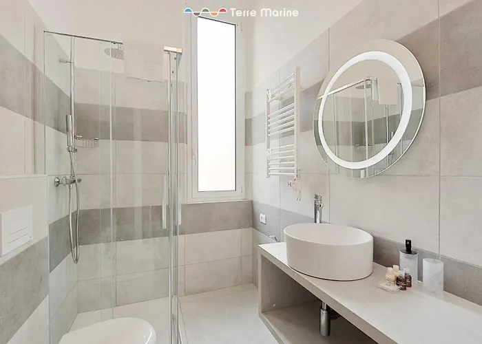 فندق مبيت وإفطار Italian House Cinque Terre, Terre Marine لا سبيتسْيا
