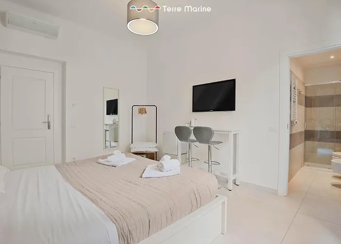 Italian House Cinque Terre, Terre Marine Couette-café La Spezia