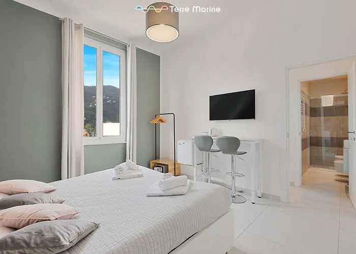 Italian House Cinque Terre, Terre Marine 3* 斯培西亚