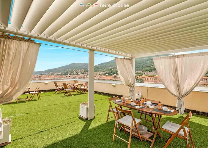 Couette-café Italian House Cinque Terre, Terre Marine 3*