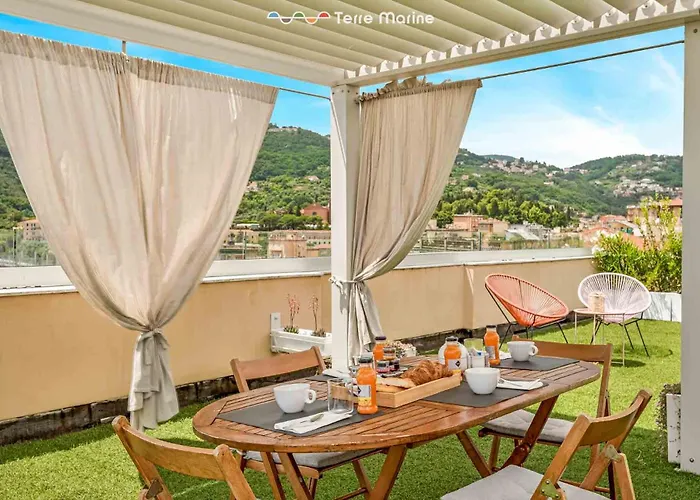 Italian House Cinque Terre, Terre Marine Couette-café La Spezia